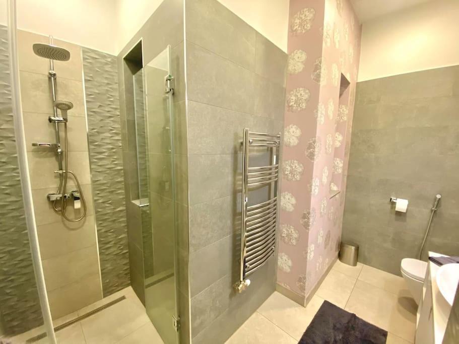 Ferienwohnung Luxury Buda Budapest Exterior foto